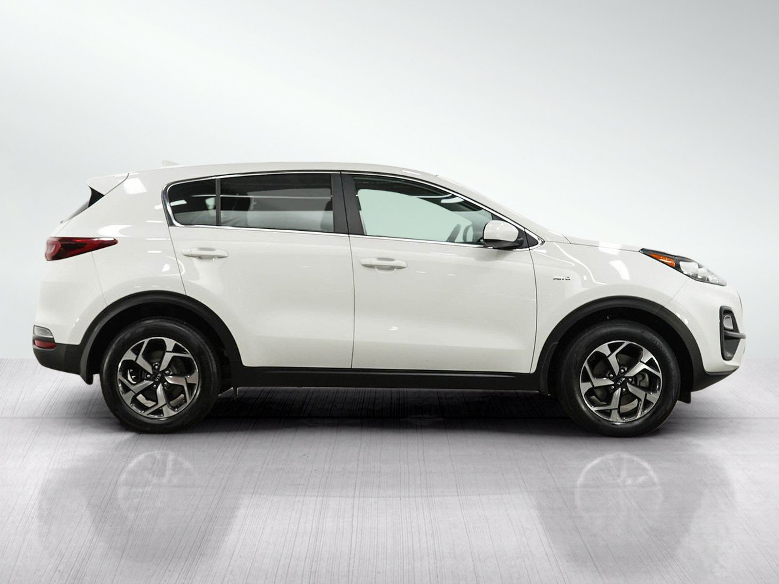 Used 2021 Kia Sportage LX AWD/4WD image 6