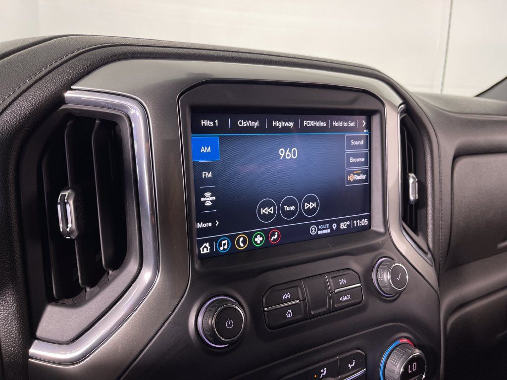 Used 2021 Chevrolet Silverado 1500 LT Trail Boss w/ Convenience Package II AWD/4WD image 20