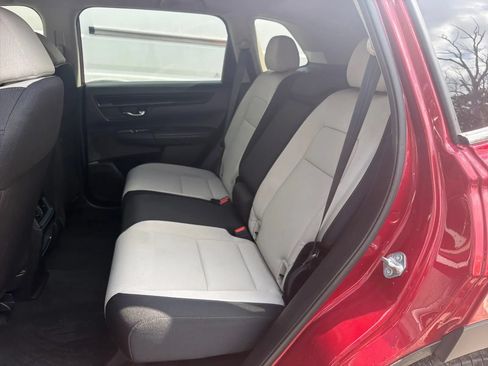Used 2025 Honda CR-V LX image 14