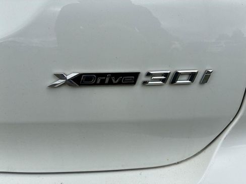 Used 2024 BMW X3 xDrive30i AWD/4WD image 10
