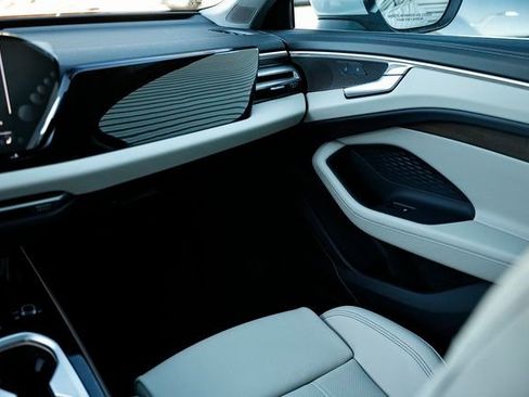 New 2026 Audi A6 Premium Plus image 30