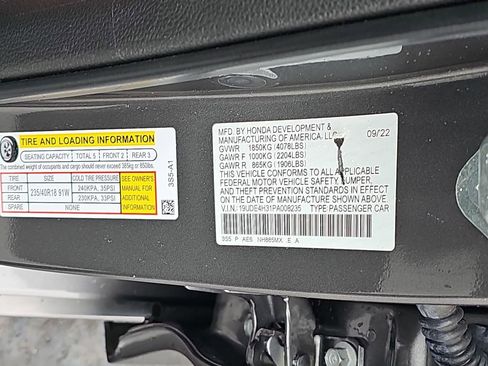 Used 2023 Acura Integra A-Spec image 38