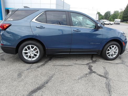 Used 2024 Chevrolet Equinox LT w/ LPO, Floor Liner Package AWD/4WD image 8