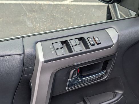 Used 2020 Toyota 4Runner Limited AWD/4WD image 14
