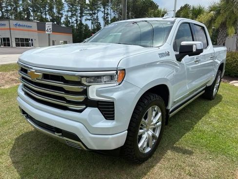 Used 2026 Chevrolet Silverado 1500 High Country AWD/4WD image 1