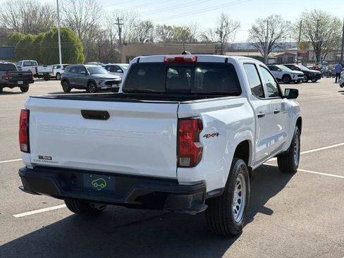 Used 2024 Chevrolet Colorado W/T w/ WT Convenience Package II image 19