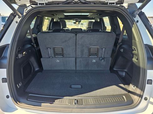 New 2025 Jeep Grand Cherokee L Limited w/ Black Appearance Package image 29