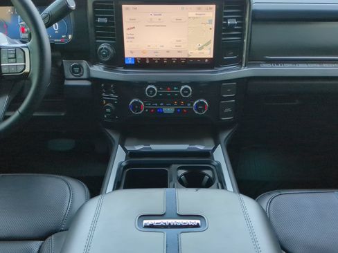 Certified 2025 Ford F250 Platinum w/ FX4 Off-Road Package AWD/4WD image 52