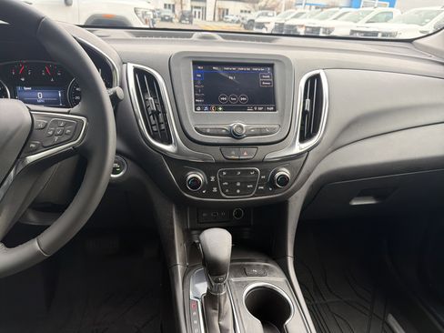 Used 2024 Chevrolet Equinox LT w/ LPO, Floor Liner Package image 28