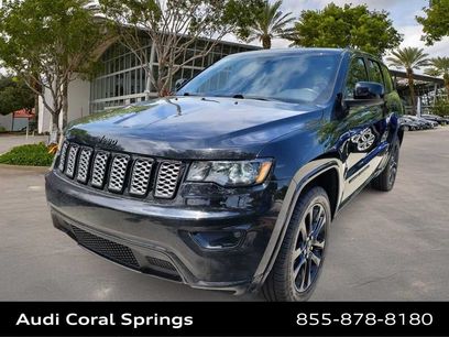 Used 2020 Jeep Grand Cherokee Altitude