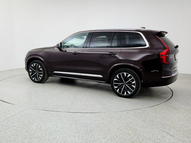 New 2026 Volvo XC90 T8 Ultra w/ Protection Package Premier AWD/4WD image 7
