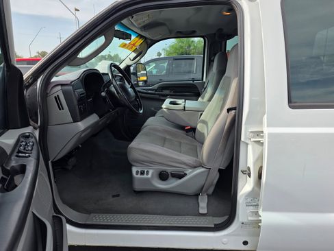 Used 2006 Ford F250 XLT AWD/4WD image 13