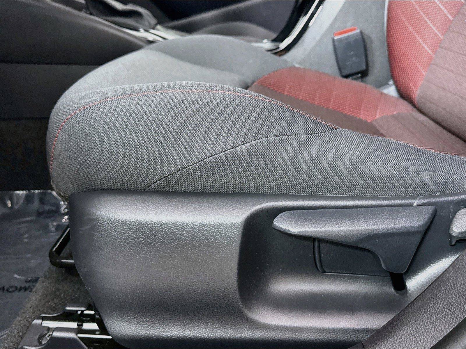 Certified 2025 Toyota Corolla SE w/ SE Premium Package FWD image 28