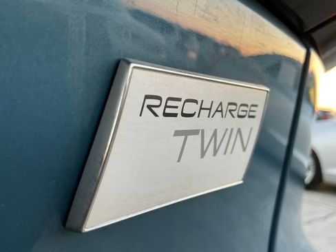 Certified 2023 Volvo C40 Recharge Core image 25