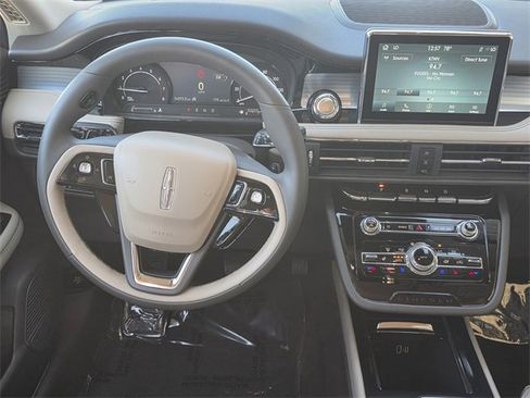 Used 2022 Lincoln Corsair FWD w/ Equipment Group 101A image 12