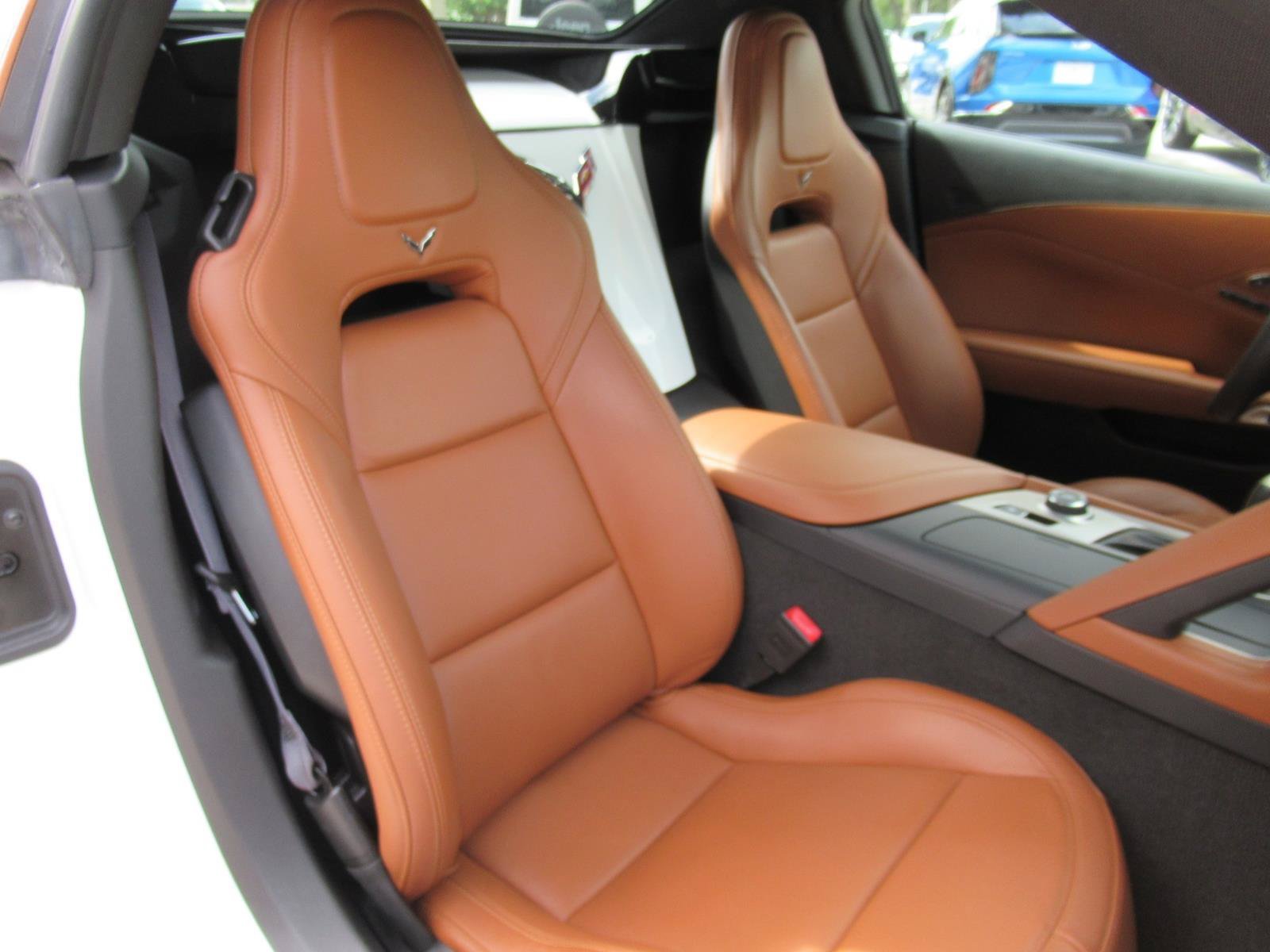Used 2014 Chevrolet Corvette Stingray Convertible w/ 3LT Preferred Equipment Group RWD image 9