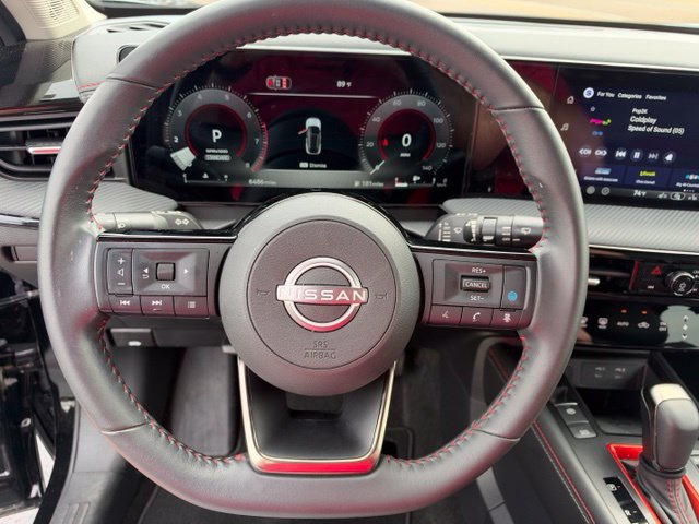 Used 2026 Nissan Kicks SR w/ Cold Weather Package AWD/4WD image 14
