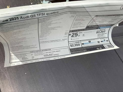 New 2025 Audi Q5 Prestige image 18