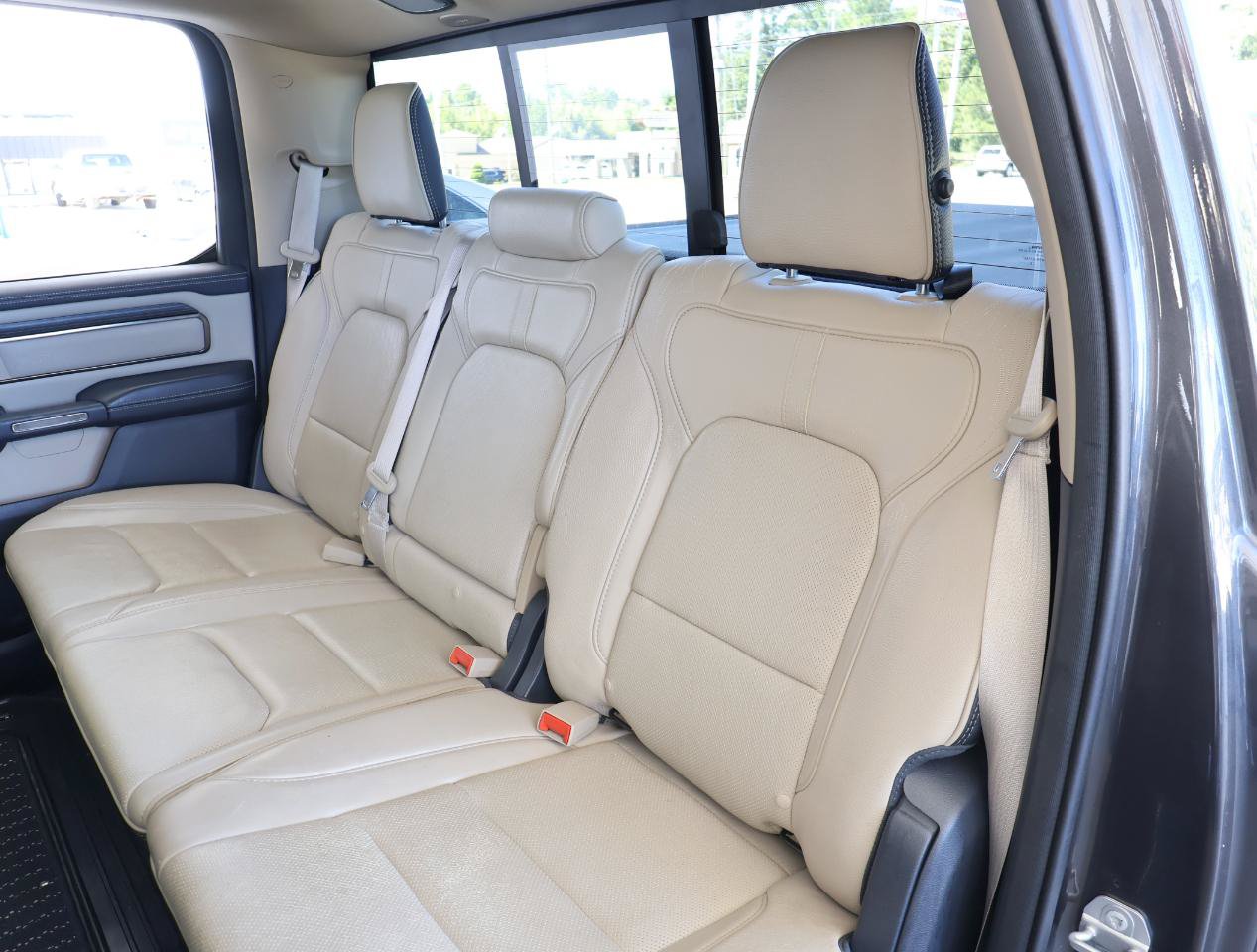 Used 2019 RAM 1500 Limited AWD/4WD image 22