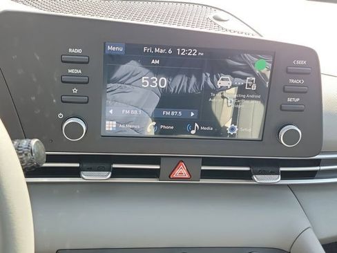 New 2026 Hyundai Elantra SE image 8