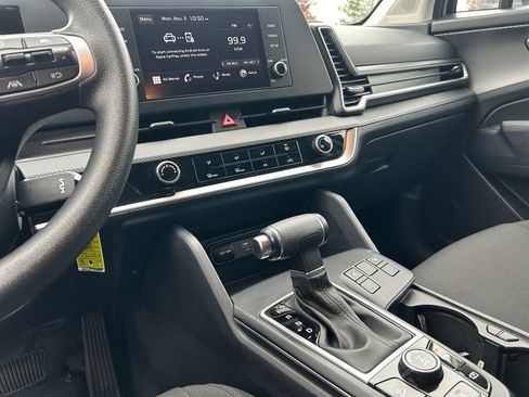 Used 2023 Kia Sportage LX image 21