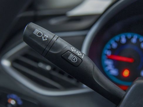 Used 2023 Chevrolet Malibu LT image 25