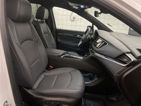 Used 2024 Buick Enclave Premium w/ Experience Buick Package image 23