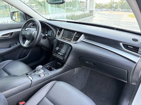 Used 2020 INFINITI QX50 Luxe w/ Navigation Package AWD/4WD image 20