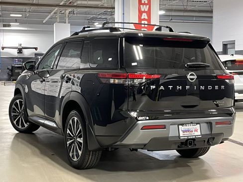 New 2026 Nissan Pathfinder Platinum w/ Cargo Package AWD/4WD image 11