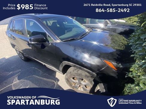 Used 2025 Toyota RAV4 XLE image 1