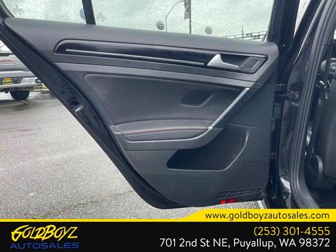Used 2015 Volkswagen GTI S FWD image 36