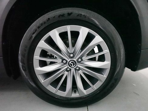 Used 2024 MAZDA CX-90 Plug-In Hybrid w/ Preferred AWD/4WD image 9