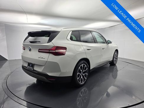 Used 2026 BMW X3 xDrive30i w/ Premium Package AWD/4WD image 4