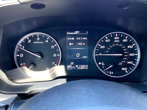 Certified 2024 Subaru Crosstrek 2.0i Premium AWD/4WD image 26