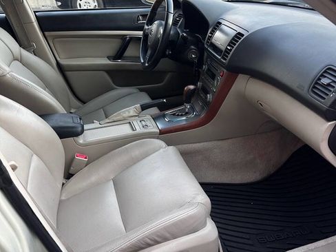 Used 2005 Subaru Outback 2.5XT Limited image 11