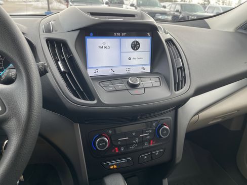 Used 2018 Ford Escape SE w/ SE Sync 3 Package image 16