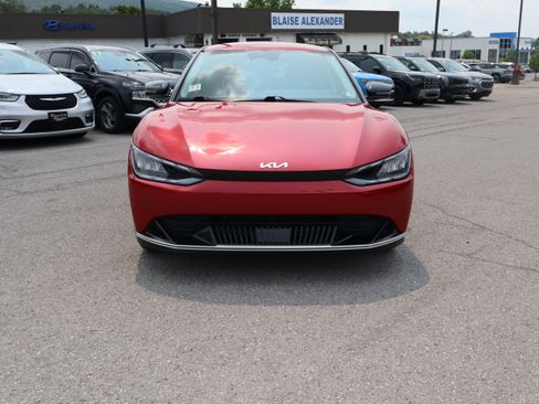 Used 2022 Kia EV6 Wind AWD/4WD image 8