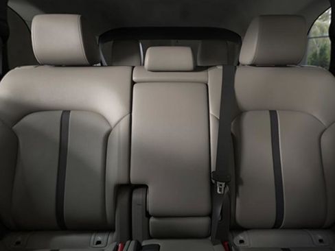 New 2026 MAZDA CX-90 Plug-In Hybrid w/ Preferred image 10