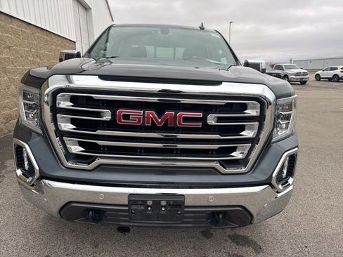 Used 2020 GMC Sierra 1500 SLT w/ SLT Premium Package image 3