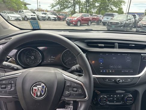 Used 2023 Buick Encore GX Select w/ Sport Touring Package FWD image 11