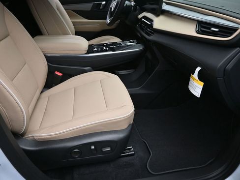 New 2026 Buick Enclave Preferred w/ Super Cruise Package image 7