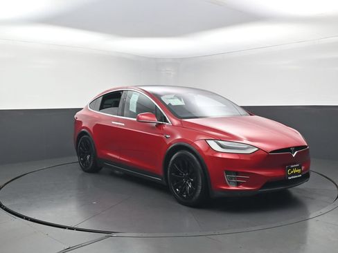 Used 2021 Tesla Model X Long Range AWD/4WD image 7