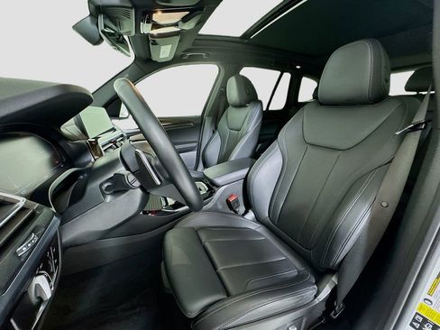 Used 2023 BMW X3 xDrive30i image 9