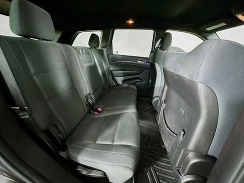 Used 2015 Jeep Grand Cherokee Laredo w/ Quick Order Package 23E AWD/4WD image 30