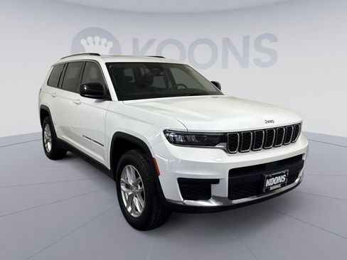 Used 2023 Jeep Grand Cherokee L Laredo image 10