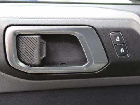 Used 2022 Ford Bronco Big Bend image 61