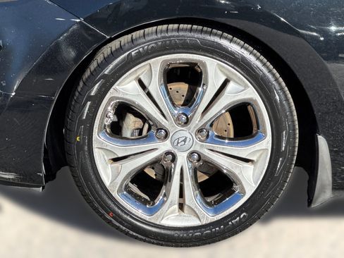 Used 2013 Hyundai Elantra GT w/ Tech Pkg image 11