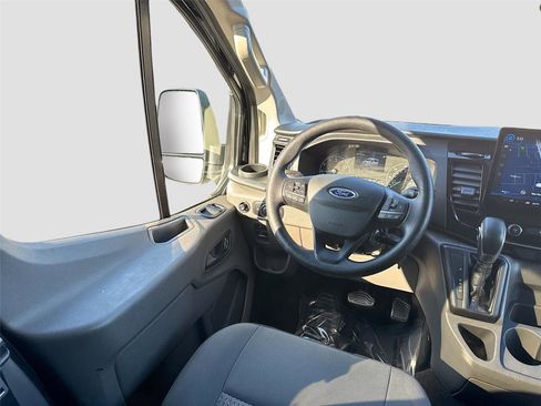 Used 2024 Ford Transit 350 XLT image 21