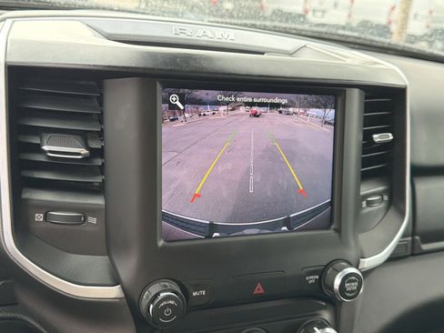 Used 2021 RAM 1500 Big Horn image 26