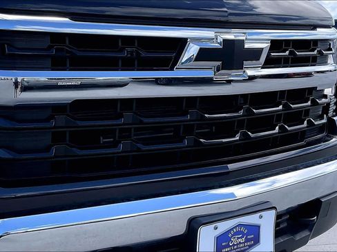 Used 2023 Chevrolet Silverado 1500 LT w/ LPO, Dark Essentials Package AWD/4WD image 33